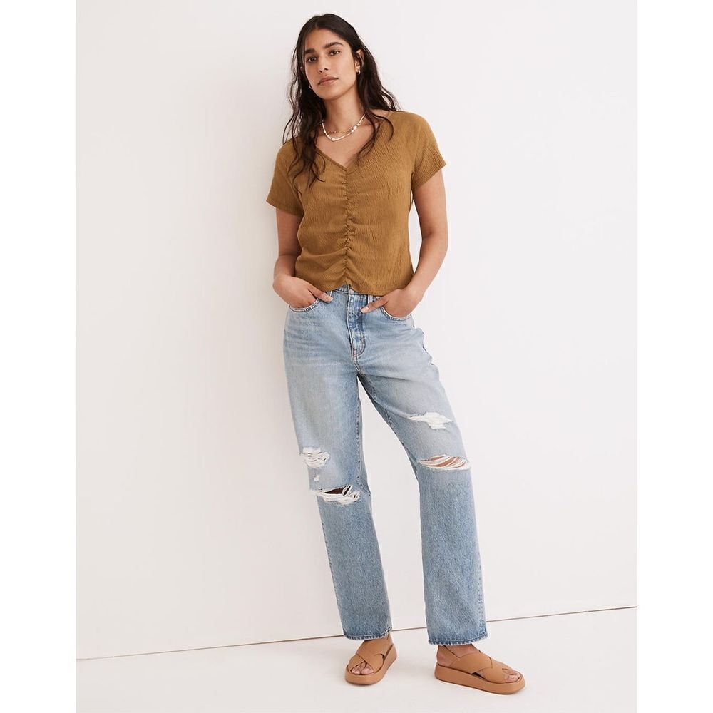 ✨Knit Lightspun Ruched-Front Crop Top✨